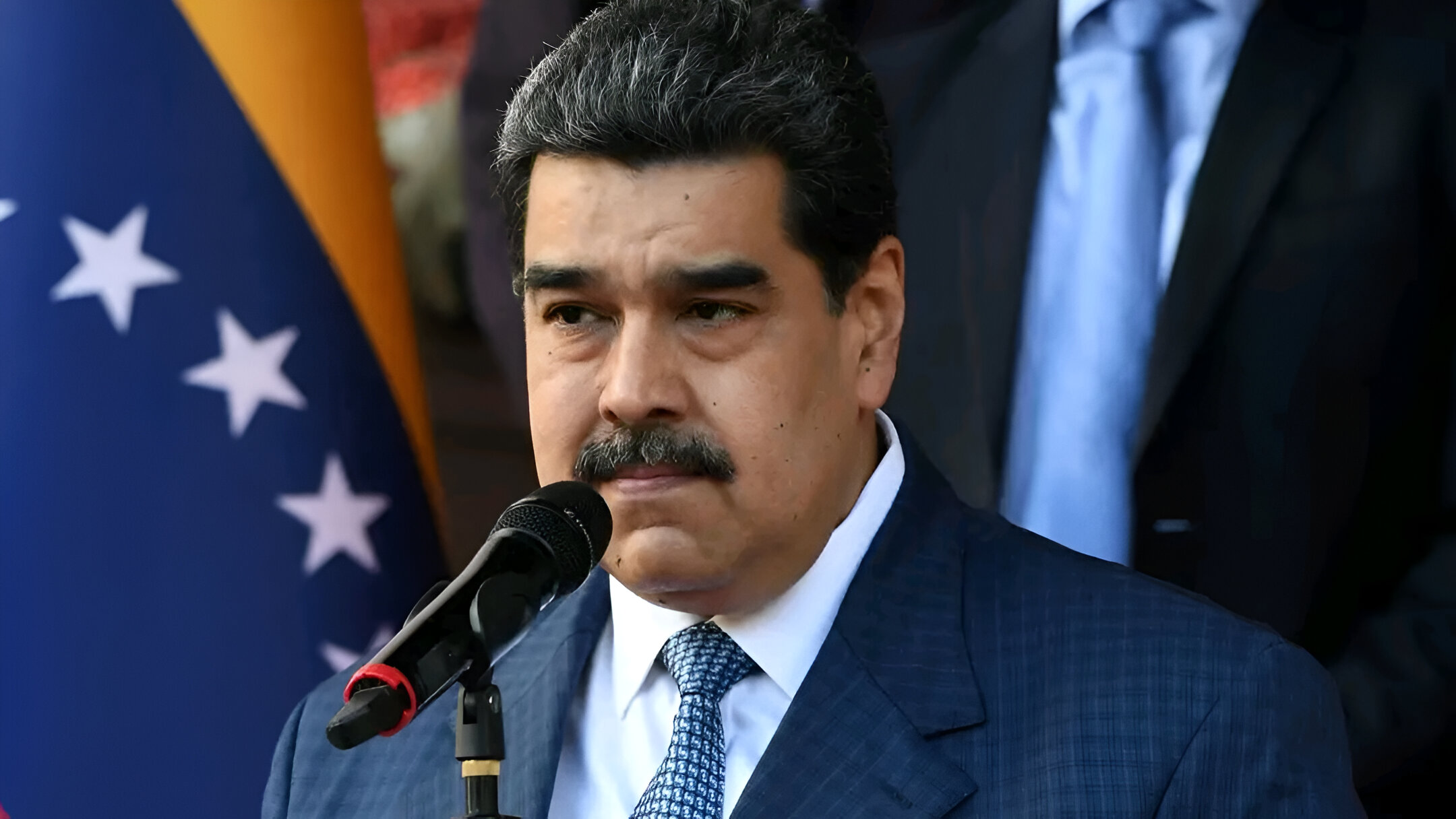 Maduro Bate o Pé: “Tirem o Nariz da Venezuela!”