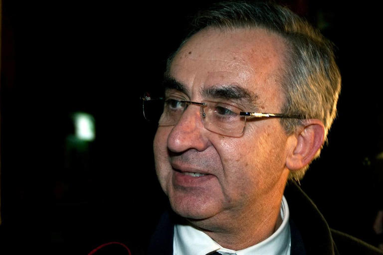Morreu José Junqueiro, Ícone do PS e Defensor de Viseu, aos 72 Anos