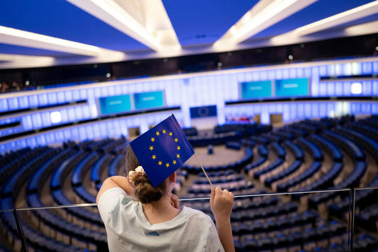Parlamento Europeu Rejeita Proposta de Orçamento da UE até 2034: “Os Números Não Batem Certo”
