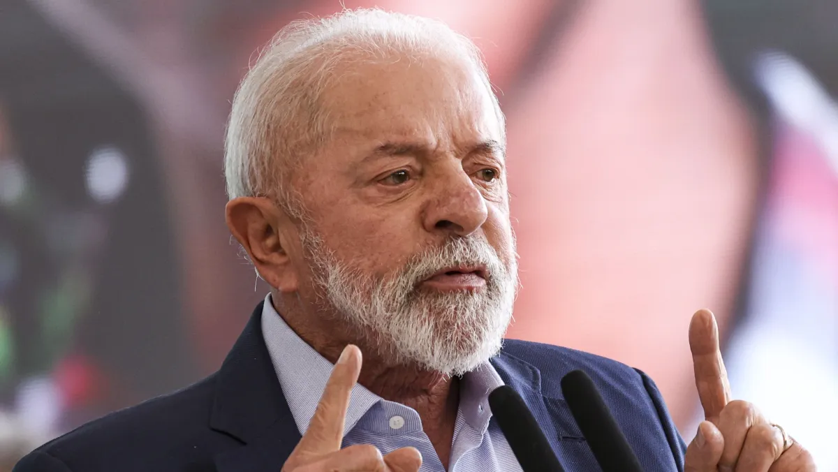 Governo Lula Intensifica Busca por Interlocutor nos EUA para Enfrentar Tarifaço de Trump